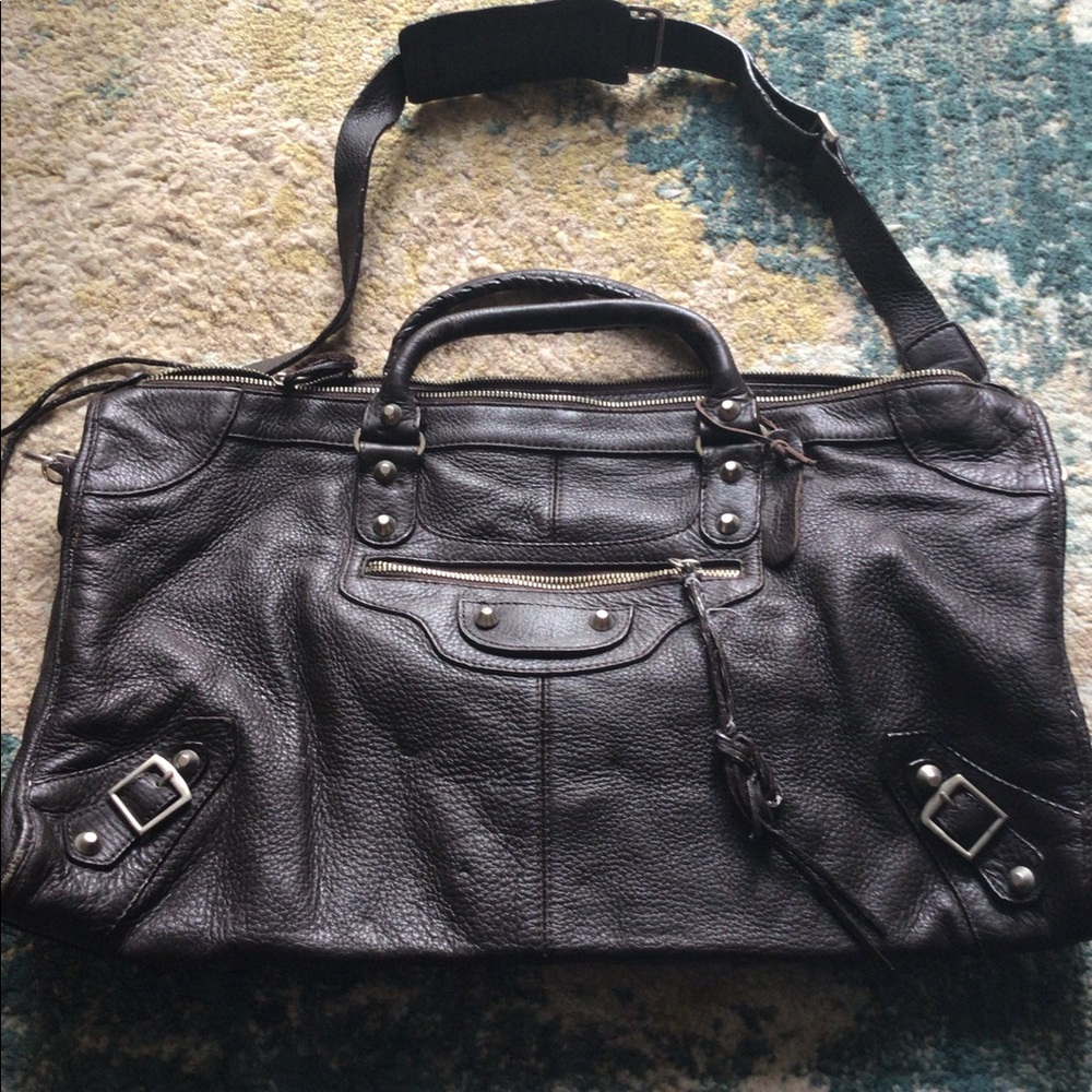 Authentic balenciaga leather bag weekender originally $1950